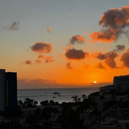 公寓 Vistas Sea View Terraza & Playa 3 Min *